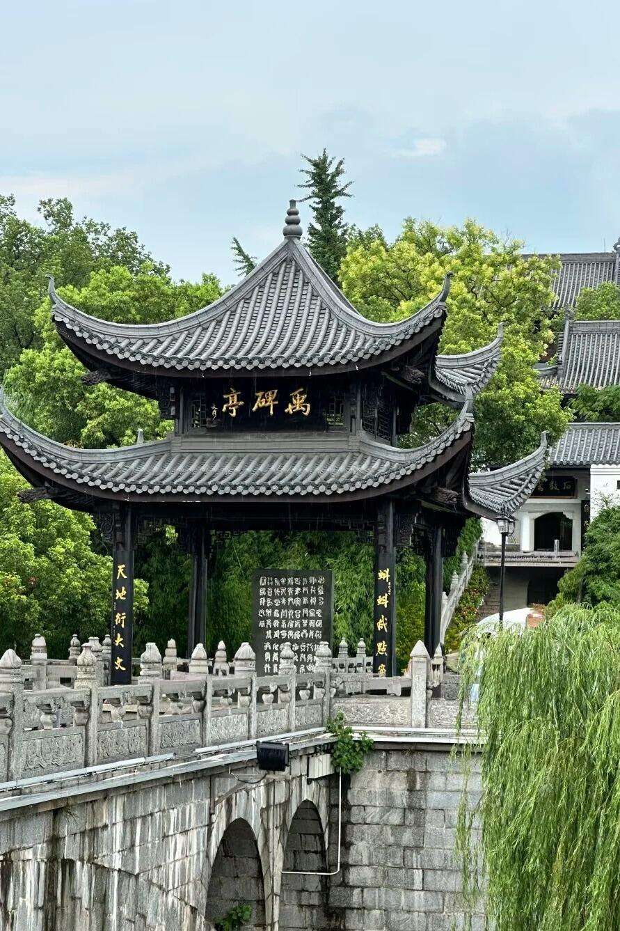 00000000GRekdespFTsYAyst 00000000GRekdespFTsYAyst