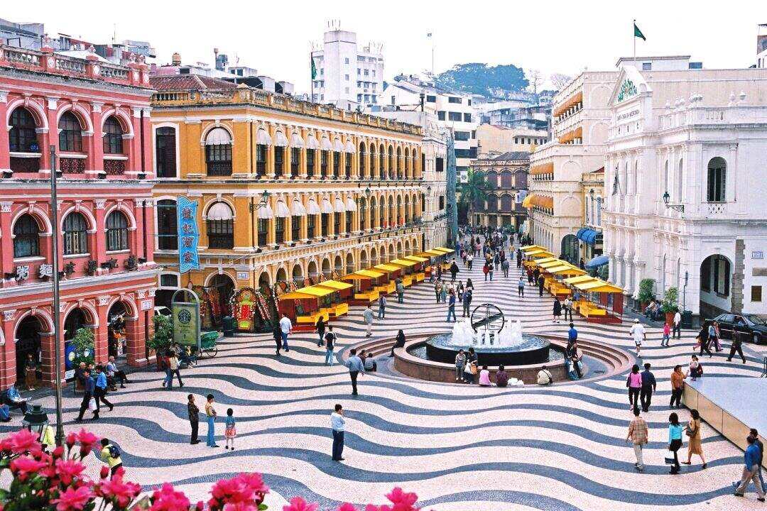 00000000LPYILITEUMhOYpMA