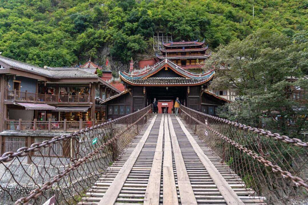 00000000MhIThTPJGsEliTPj