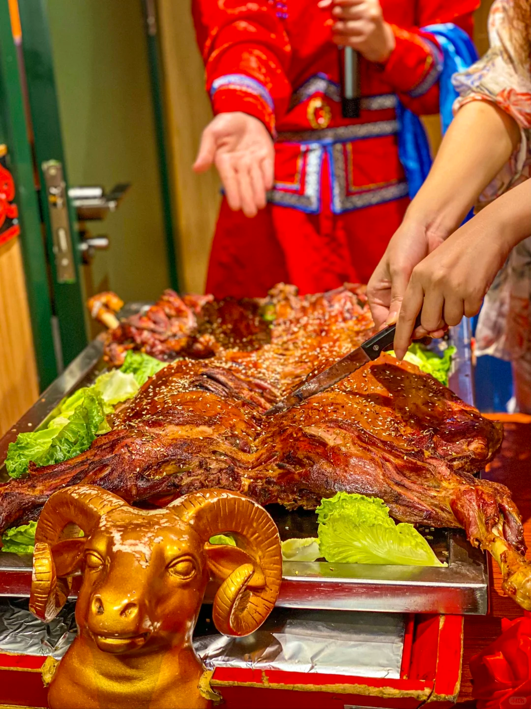 00000000PYYHfFqleEMWpUki