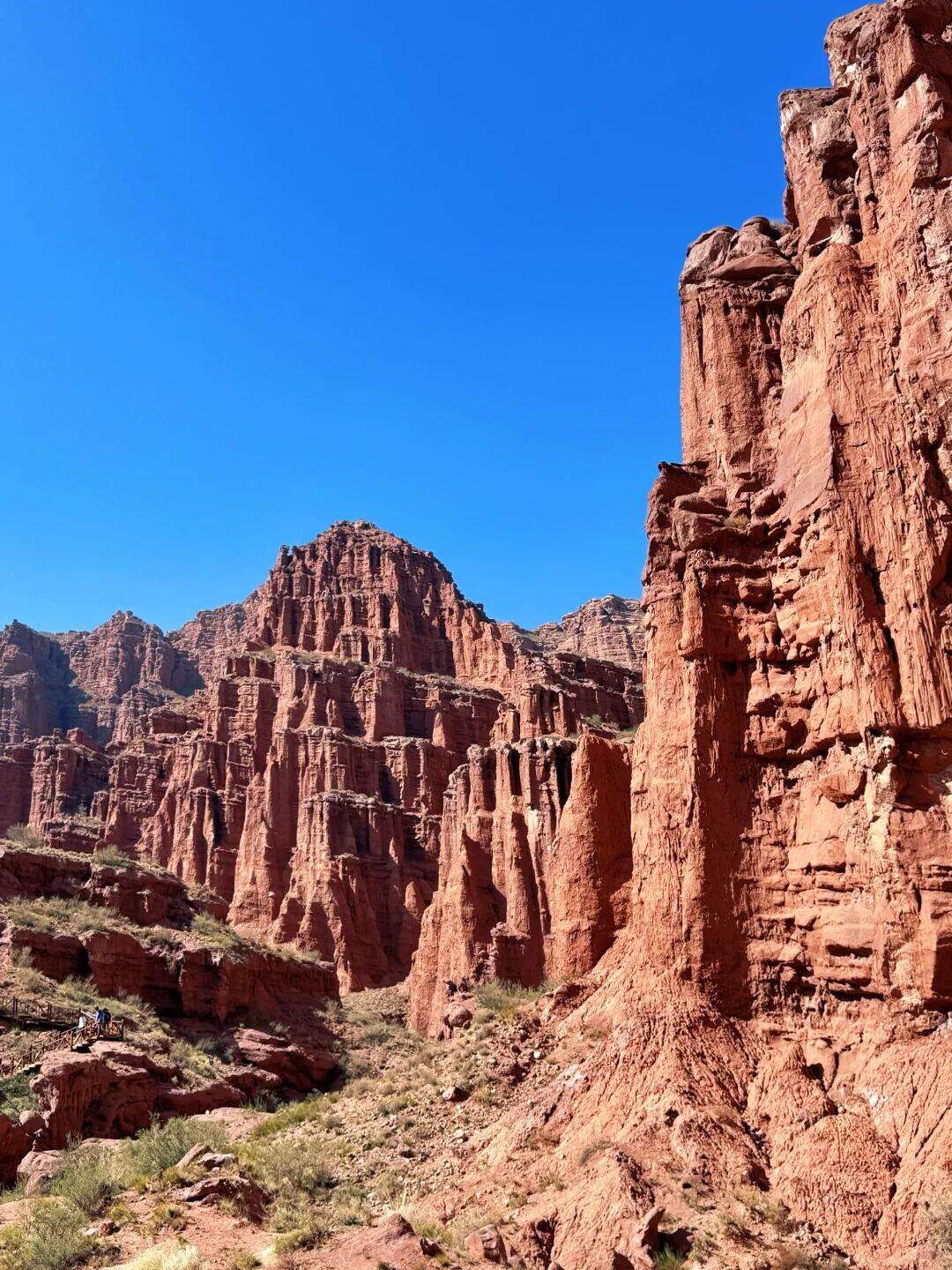 00000000SyzVHHnhMuRBGMji