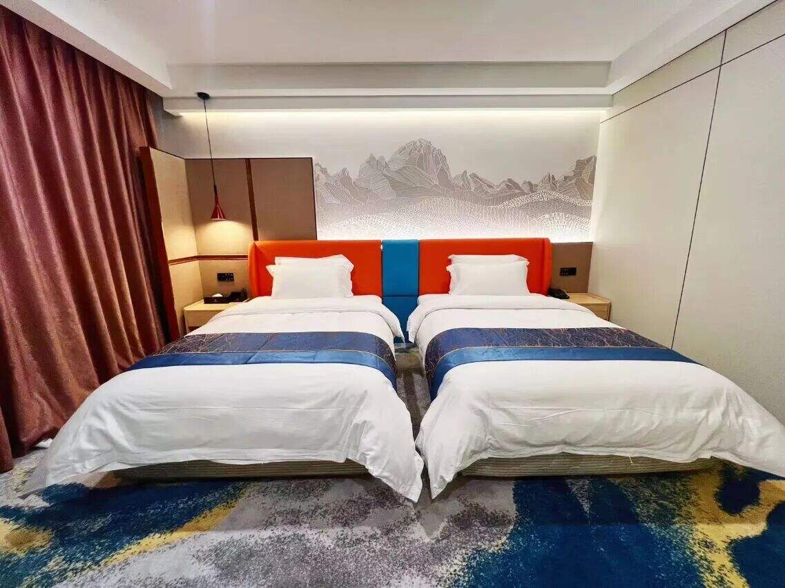 00000000jkJzgmSczhmwQVEk