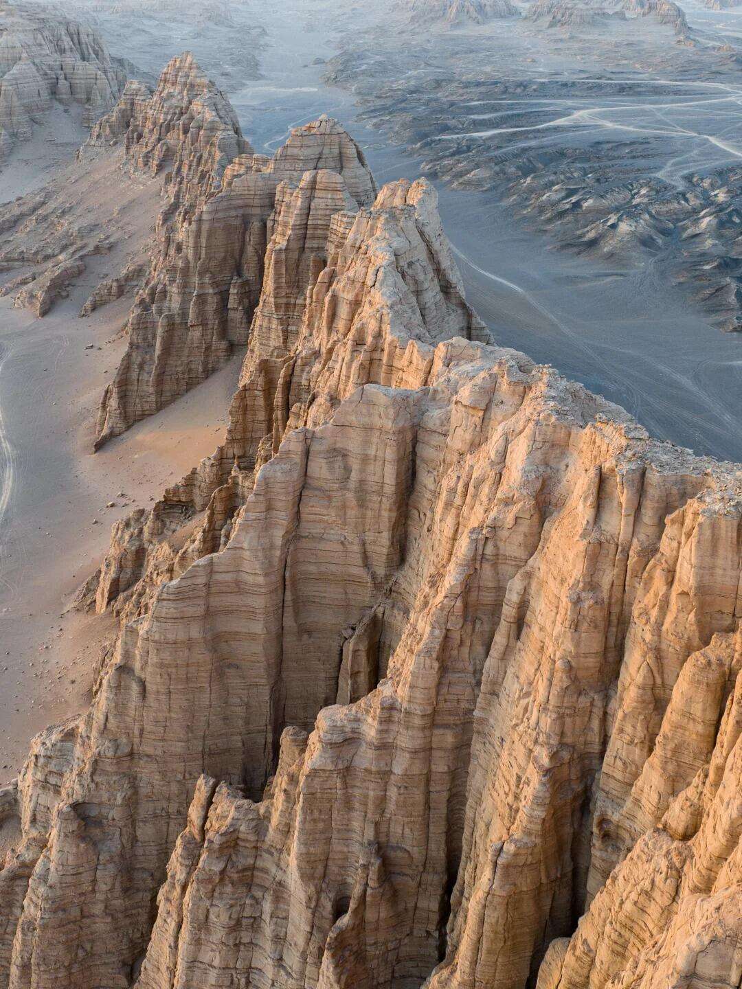 00000000lWqGmWHoePawndcW