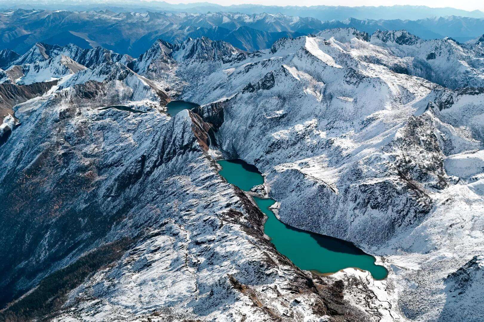 00000000qMIRYcweaCUGSpIS