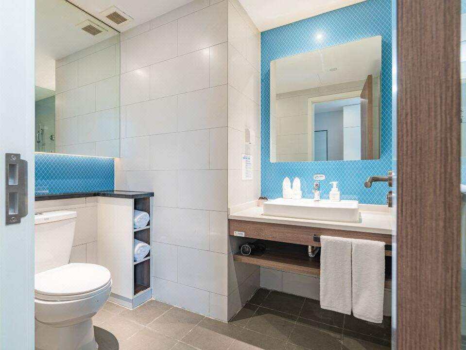 00000000vihMfmLImeEGXwBO