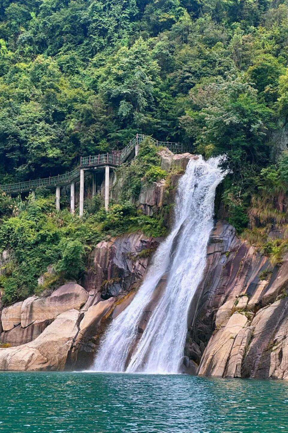 00000000zvAnJthuRsiLLcjo 00000000zvAnJthuRsiLLcjo