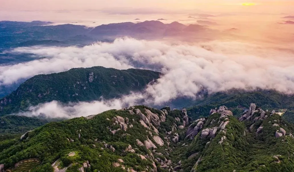 0100q120008e8mc4908BC_W_2048_1536.jpg_