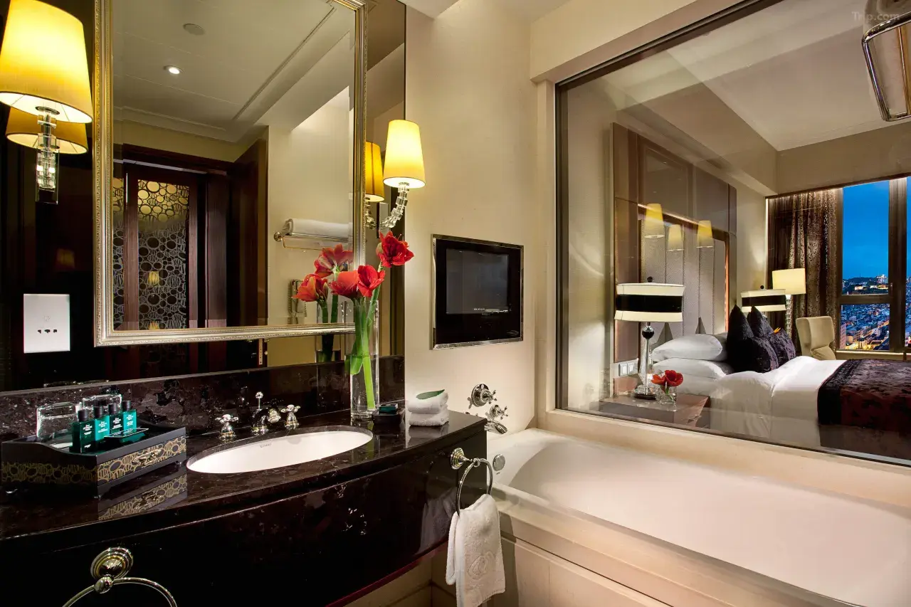 02024120008pku1aqD0D7_W_1280_853_R5