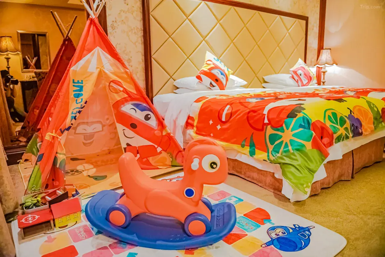 0203x120008lckf0u1614_W_1280_853_R5