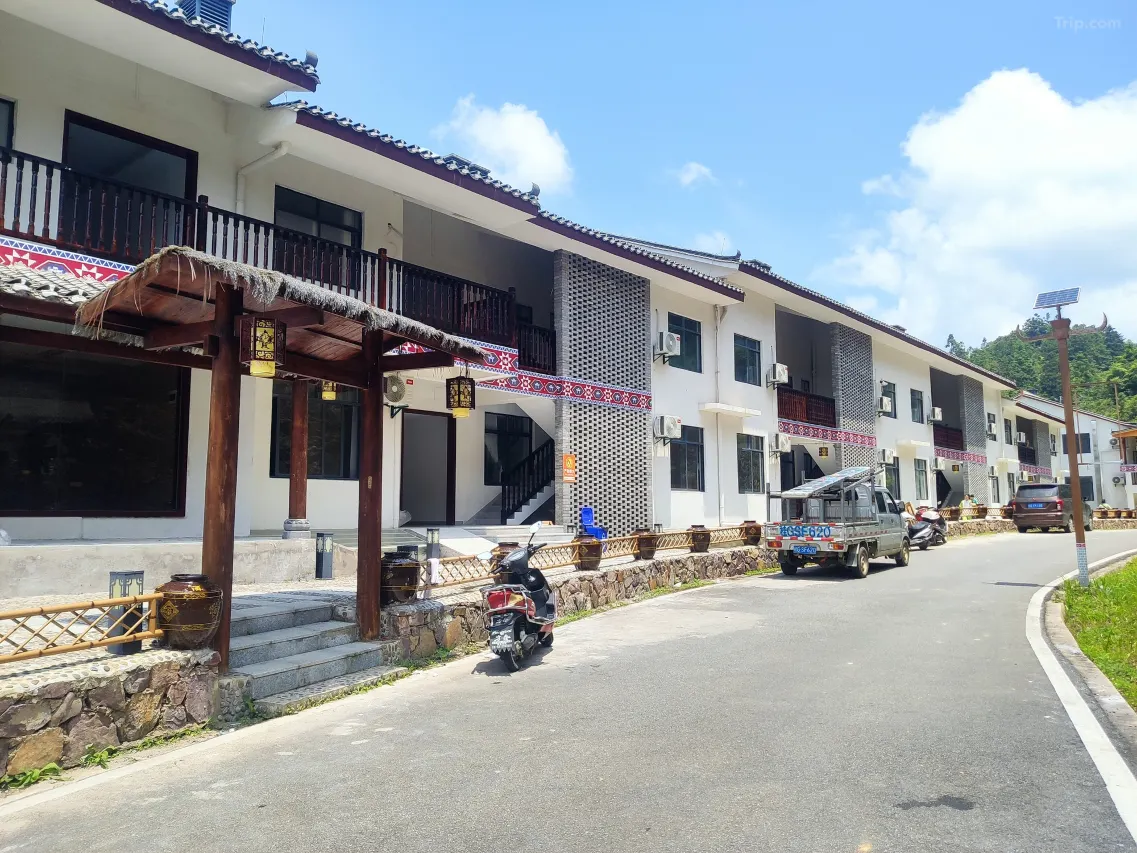 0204n12000mqnnyoi3668_W_1280_853_R5 0204n12000mqnnyoi3668_W_1280_853_R5