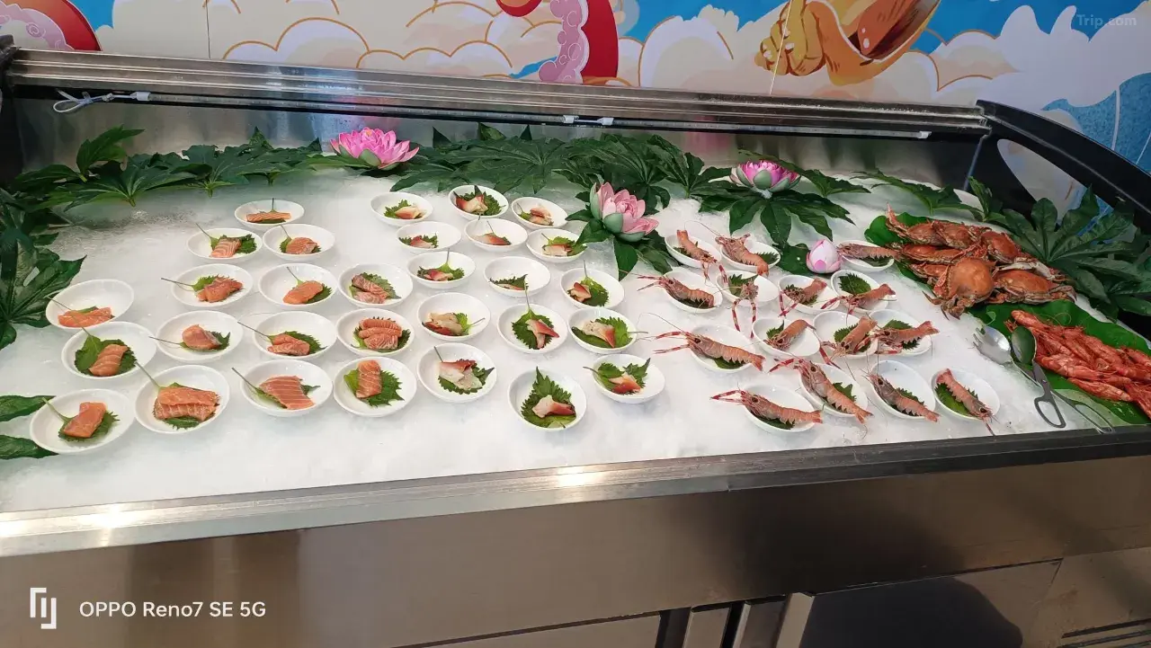 0236e12000cyuf1mo5F29_W_1280_853_R5