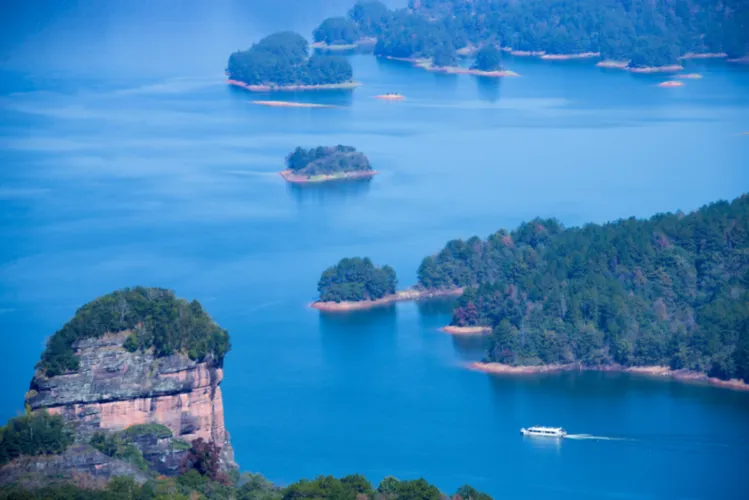 03bec8448d458165fe381930ca5a3df3-sz_540204