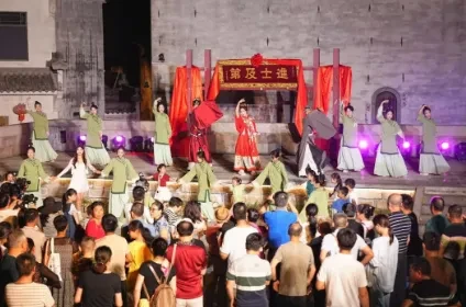 090b4df8274e7a18a6acf51ccfb81e17-sz_319630