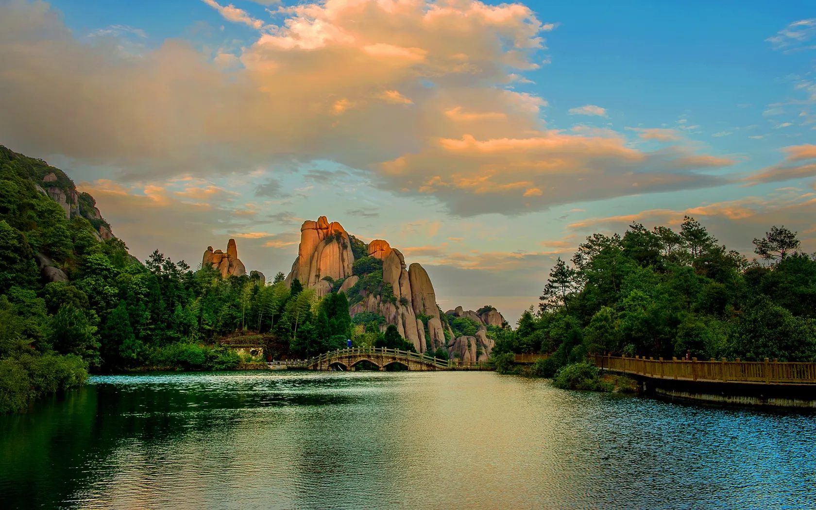 100f0q000000gbh8uDB50_W_2048_1536.jpg_