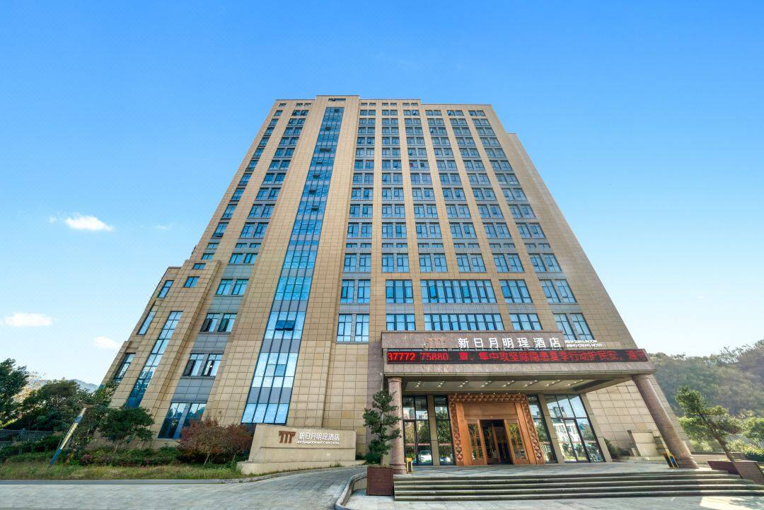 17463c8c5b47a56b359408ef0e8008a3-sz_132844