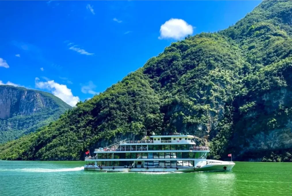 188446713dcccd30d59b87b2bea05a23-sz_2315585