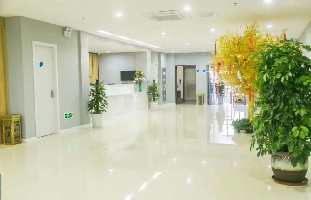 1b889c883d930f0a0ff90d994b9d3a48-sz_178778