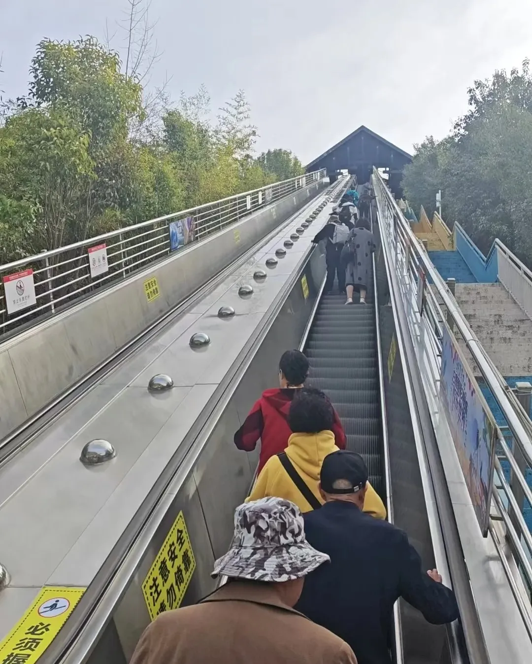 1bdadc69ad24bf6c698e28e553af654c-sz_2098987