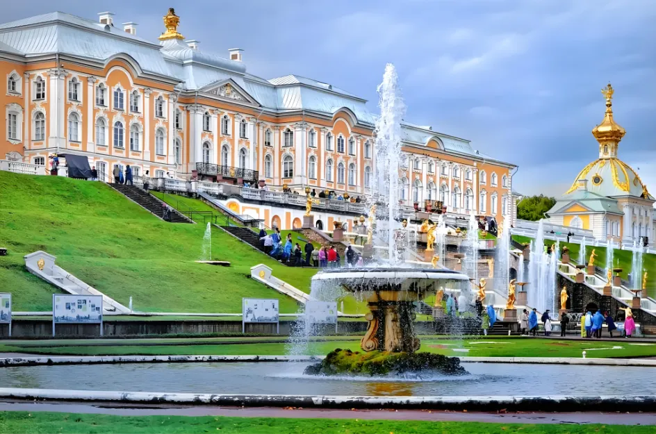 1efc4a453753ec40e8e9280c9615d396-sz_1472551