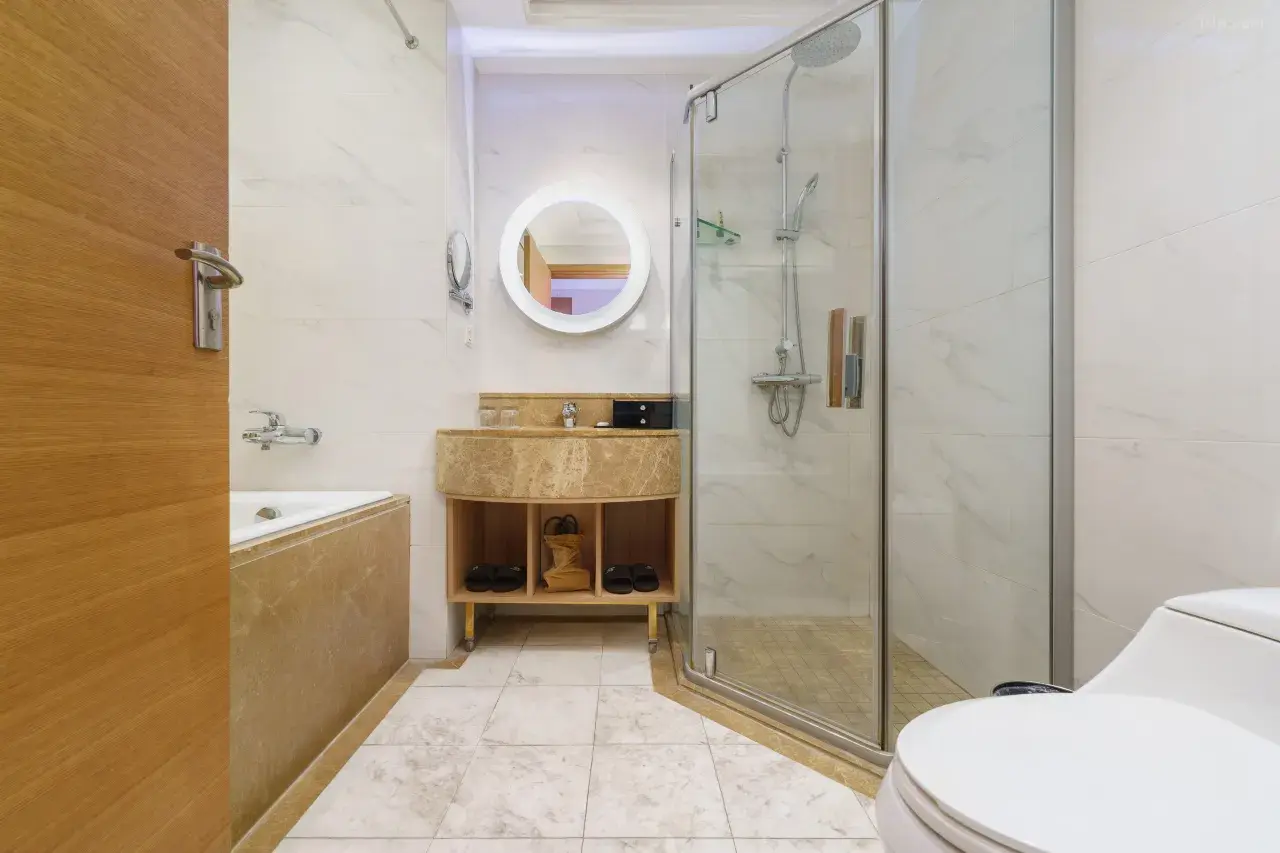 1mc1f12000hmradqq2E06_W_1280_853_R5