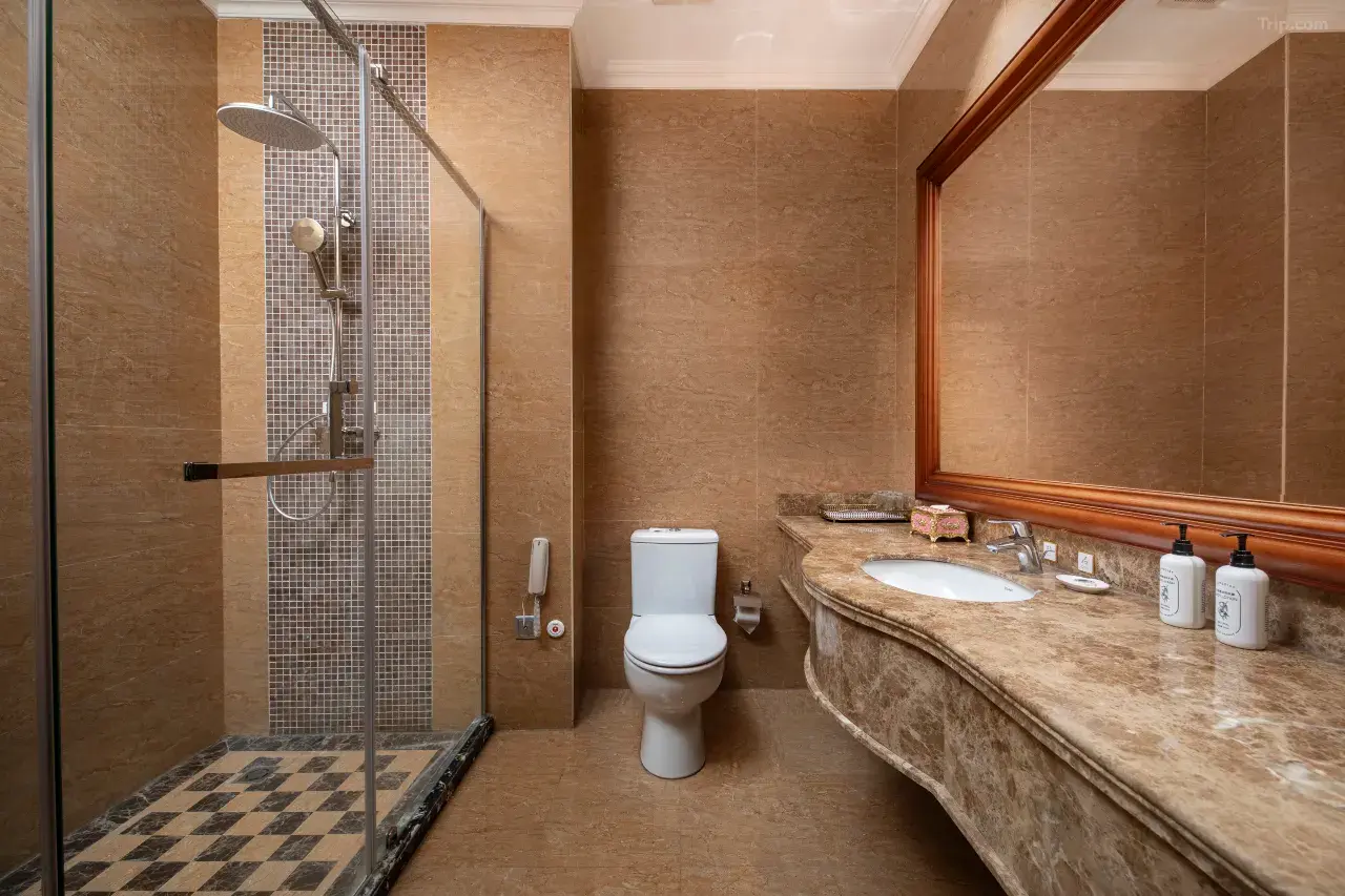 1mc4012000eyba6ljD851_W_1280_853_R5