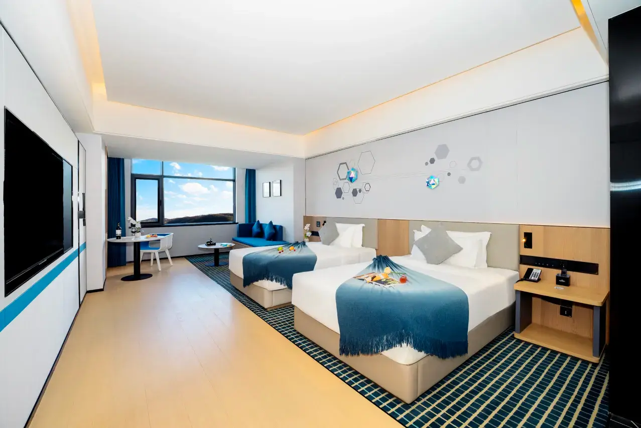 1mc5l12000enu5jo16516_W_1280_853_R5