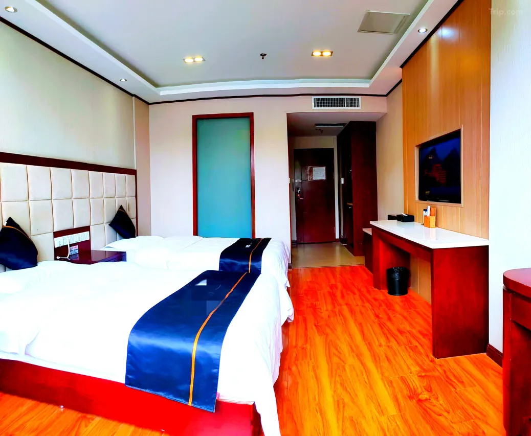 200a1h000001hqx58F46B_W_1280_853_R5