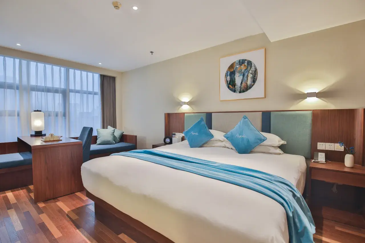 200e11000000qe9xh0BDE_W_1280_853_R5