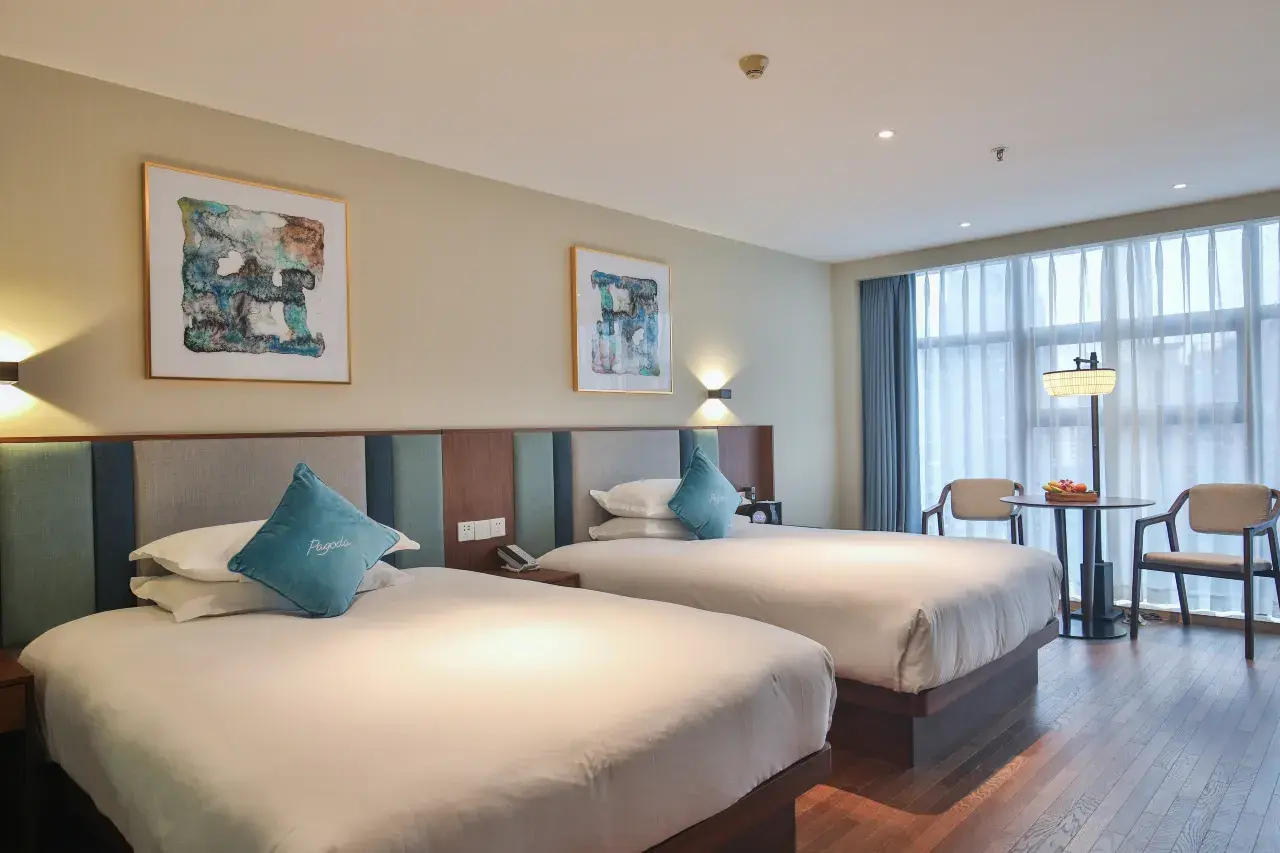 200e11000000qea01388F_W_1280_853_R5