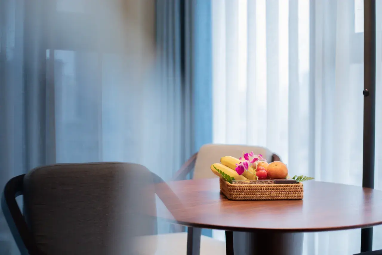 200o11000000qaeciC1B2_W_1280_853_R5