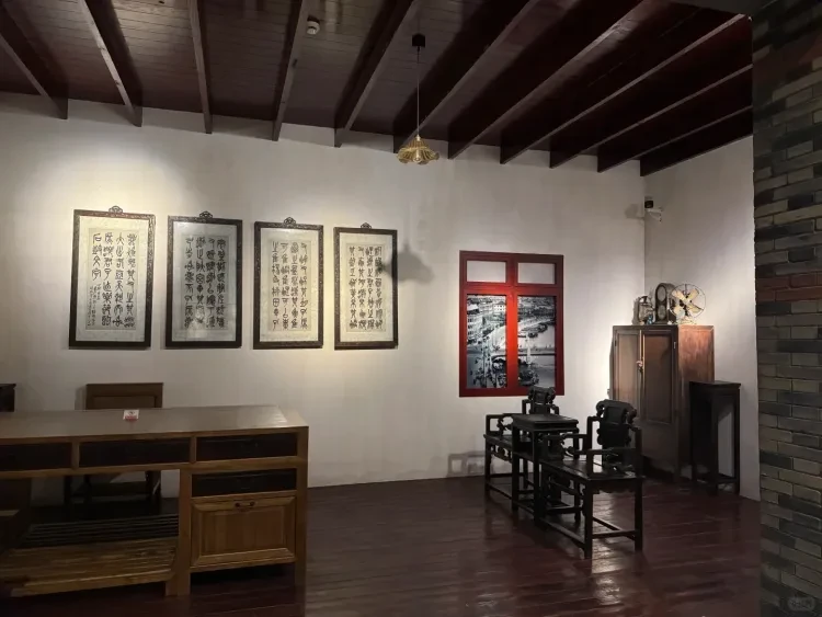 203ed7f1eb4f33cb7659bc9d10dcebed-sz_1828033