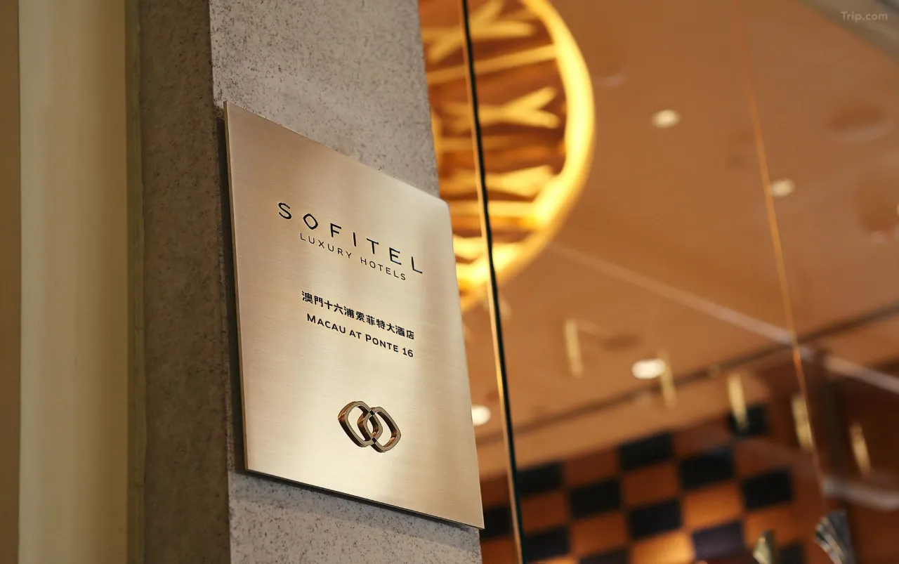 220n0v000000jpchx644F_W_1280_853_R5