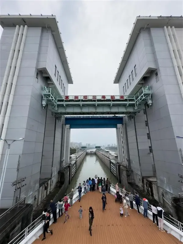 258cde7416542d0367f22260ed242c49-sz_757041