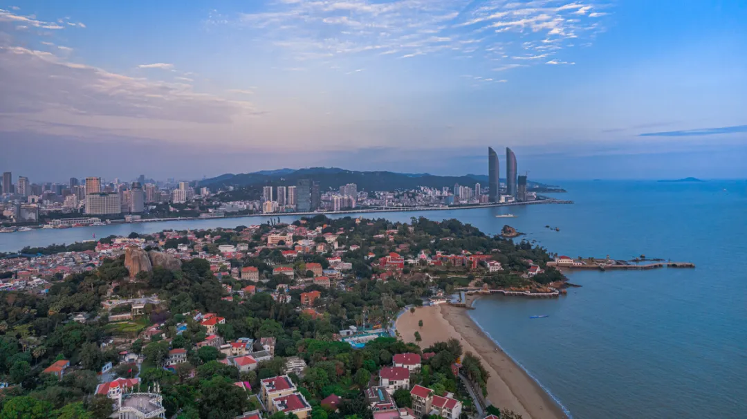 27d18e8d66bfb62a6cc806b2628cb951-sz_303889