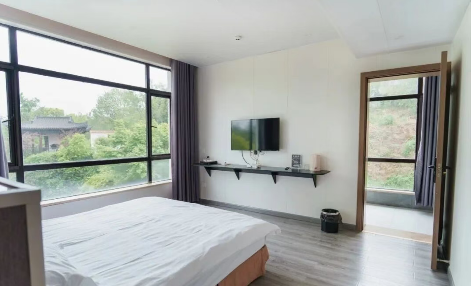 295adec4a7c84855ace3e8f69fd67ae0