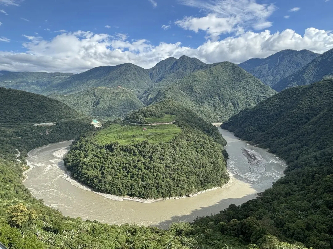 2a1db0a1582517858307cd2632a728ca-sz_571251