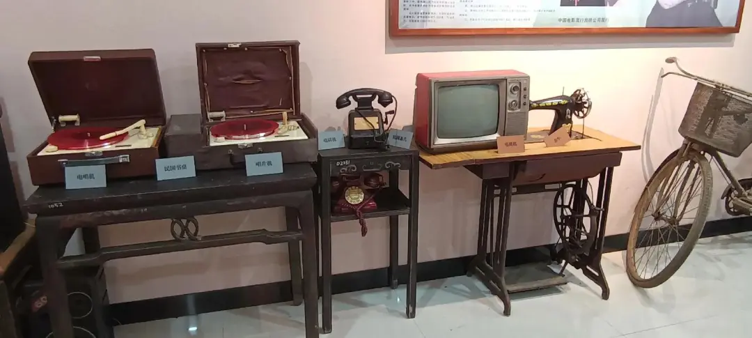 2ba1b09665788460b670fd43a5e1e5a1-sz_145641 2ba1b09665788460b670fd43a5e1e5a1-sz_145641