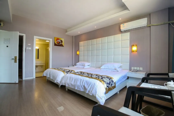 2c4c2a333f5a4c8261b3d04f3465dbf1-sz_652148