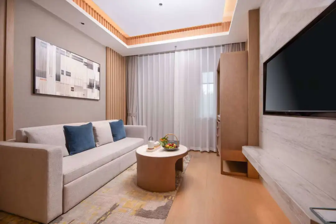 300078149fe4a5f0cfd75a8e3190c684-sz_136554