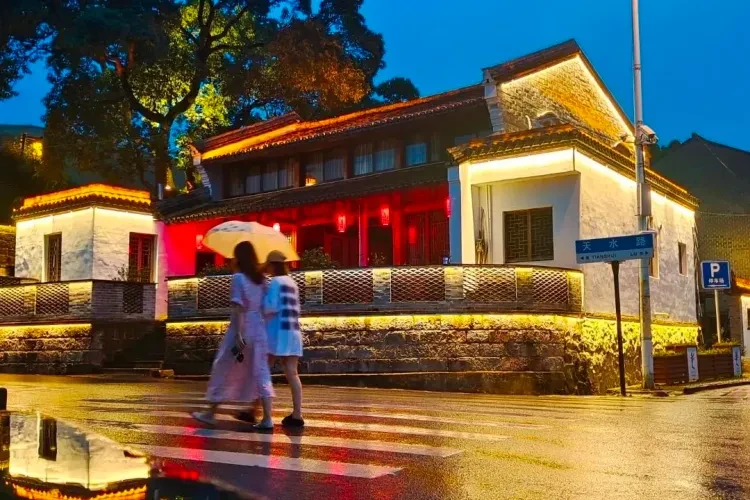 3b6de3a6a70d577c4b6321a3622fb118-sz_1877655