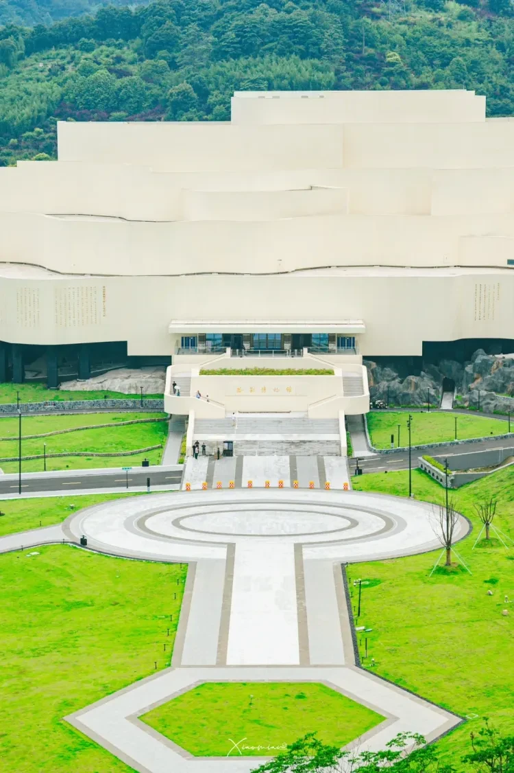 3f7001ab05964810a9471a06e2f3113a-sz_3115087