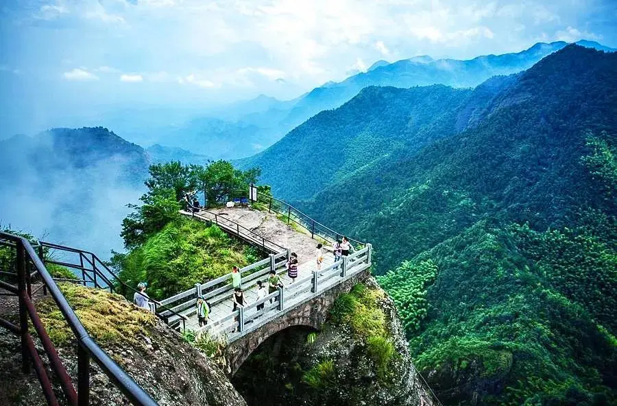 3ff79e4ec737bcddd2fa7337844059cb-sz_128699