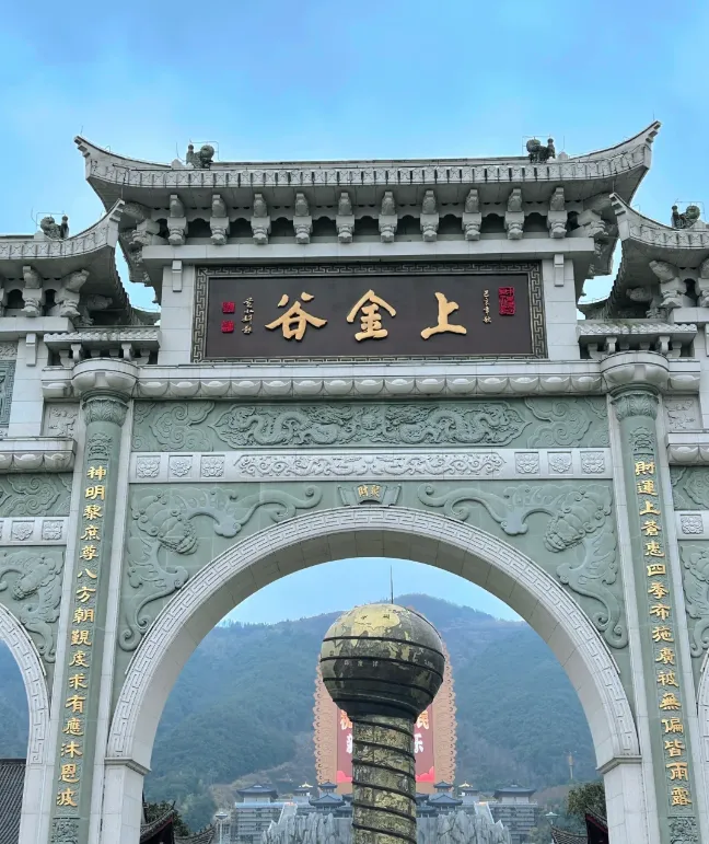 40cbf5c6c4bb5c141e22139d7ea843ac-sz_884198-1