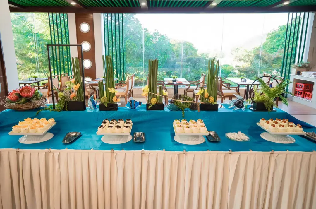 40e374c74b9e1a4b3bf9eb6c0ad8a8fa-sz_385924