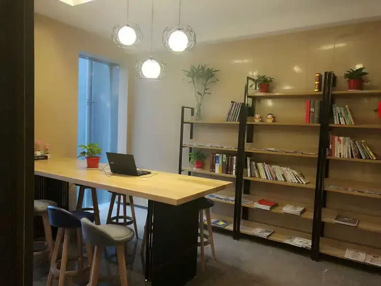 42439f6b3c879aaada093e8cb0422223-sz_92554