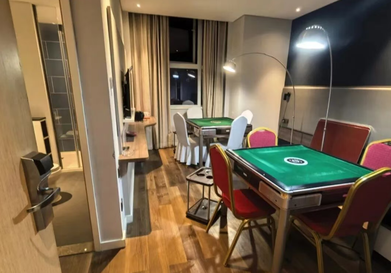 42dfc576eb8590831ad40aaf89fcbb56