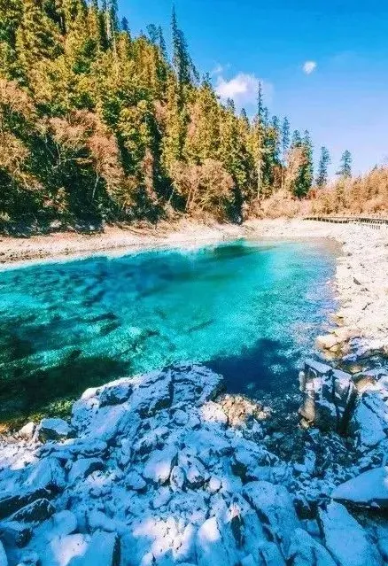 4697fc2969a63df32f11a3741d0b35ad-sz_106649-1