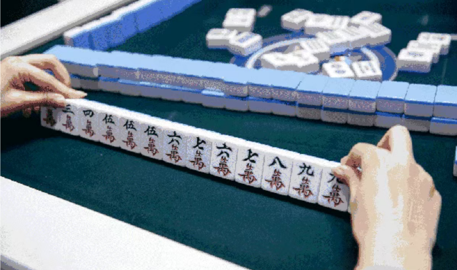 51c5254650adc52f19b20b2a15dbf363