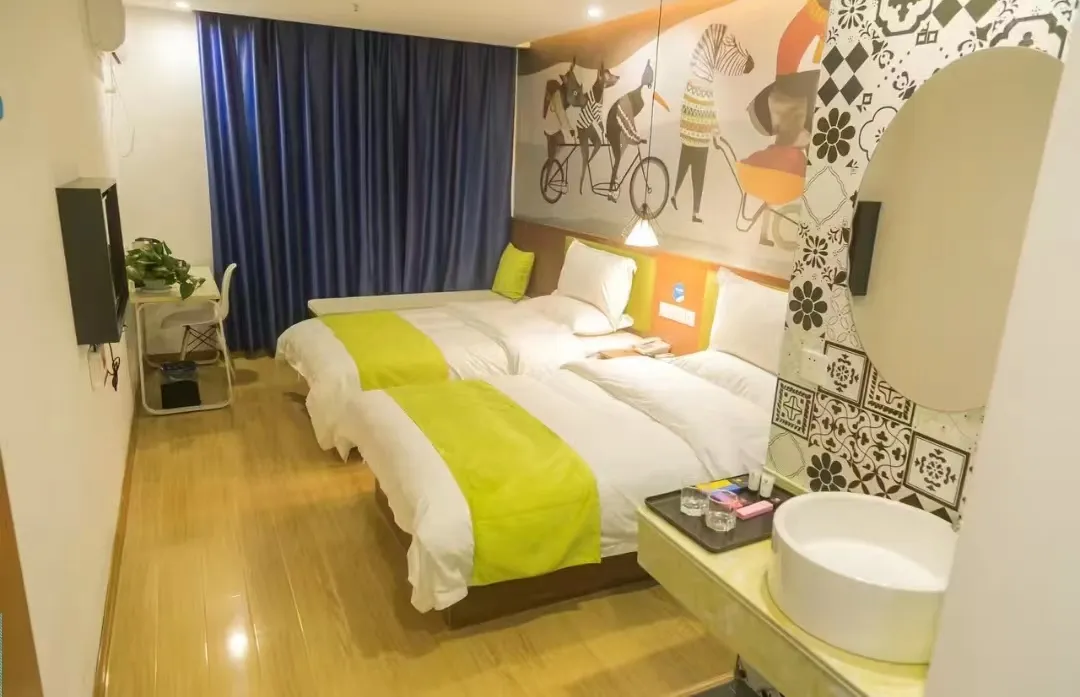 547cf9e6be31d3521620c100a651bcc0-sz_218282