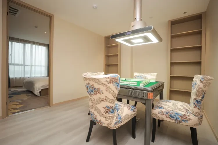 549f356c2c56faeed0059ef4712bf63d-sz_250674